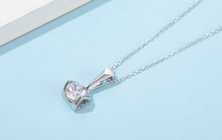 Tiffany Moissanite Stud Necklace And Earring Set