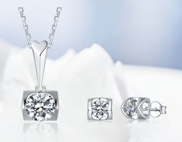 Tiffany Moissanite Stud Necklace And Earring Set